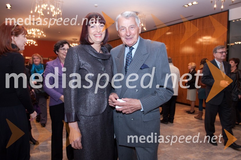 Majda Pintar in Demeter Bitenc, igralecSkopuh, premiera v MGL