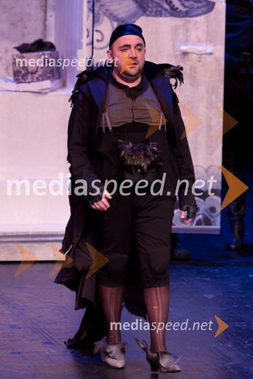 Gregor Čušin, igralecSkopuh, premiera v MGL