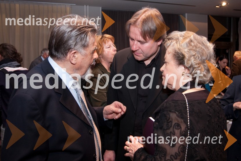 Ciril Zlobec, literat, Jožef Ropoša, igralec in Veronika ZlobecSkopuh, premiera v MGL