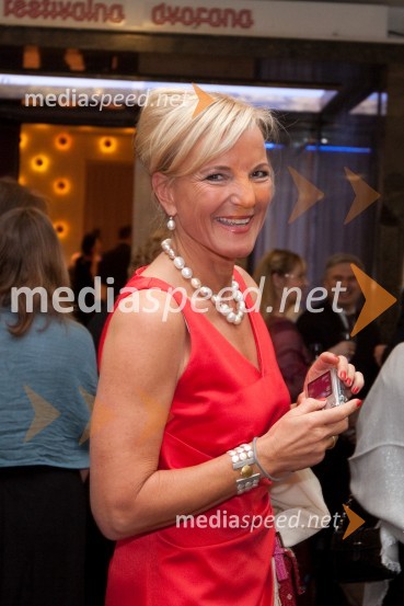 	Alexandra van DuinemDruštvo Sila, gala večerja