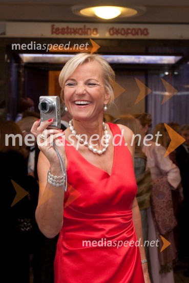 	Alexandra van DuinemDruštvo Sila, gala večerja