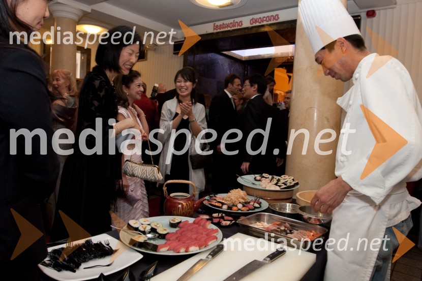 Društvo Sila, gala večerja