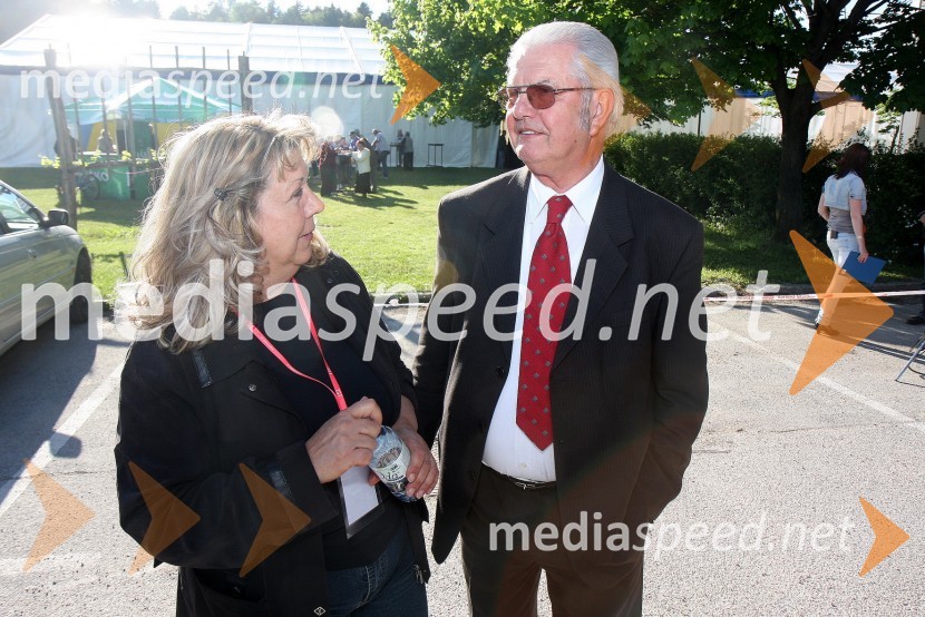 Breda Čepe, novinarka Radia Maribor in ...Radio Maribor, prireditev ob 65 – letnici radia