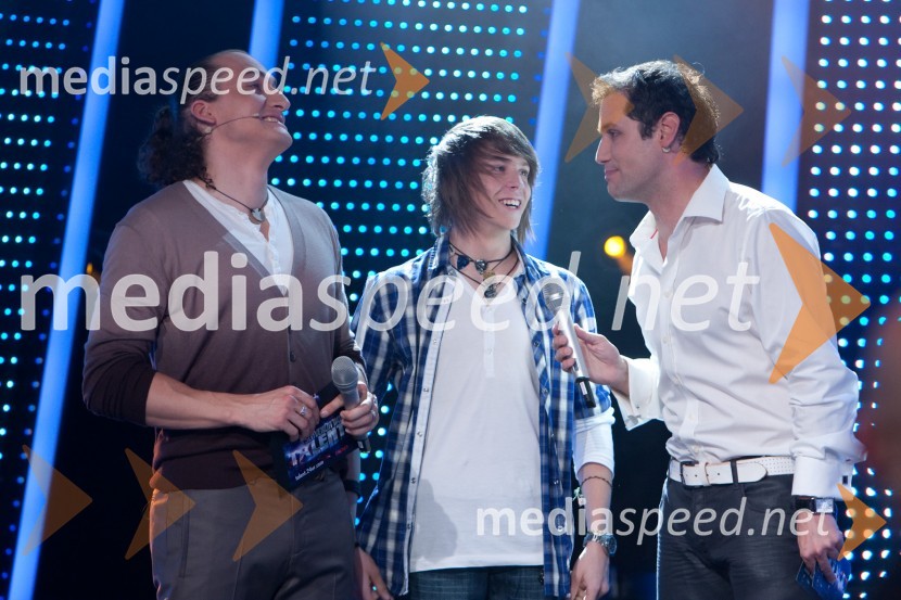 Vid Valič, povezovalec prireditve, Peter Vode, zmagovalec 2. polfinalne oddaje in Peter Poles, povezovalec prireditve2. polfinalna oddaja Slovenija ima talent