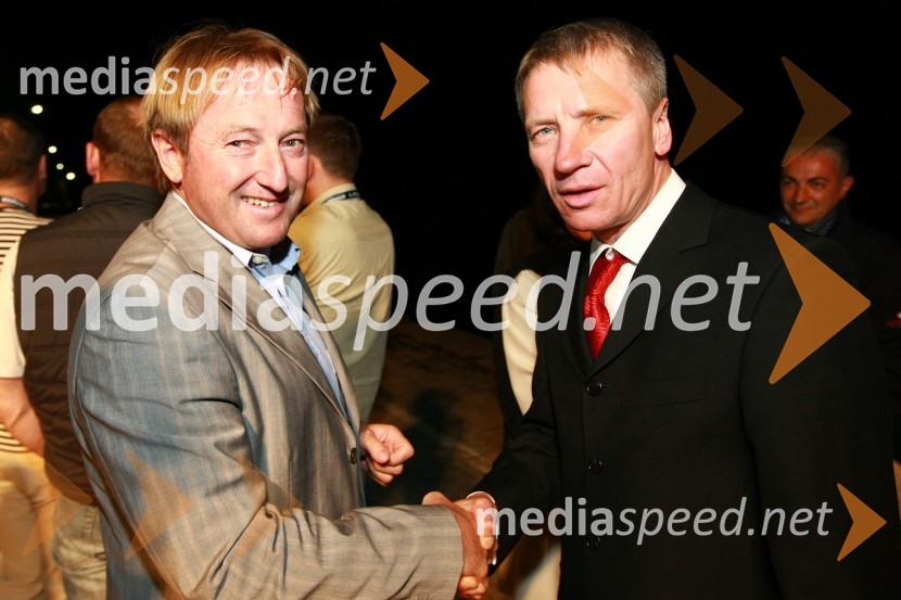 Bojan Križaj in dr. Robert Ferko, predsednik uprave podjetja Elan d.o.o.Ekskluzivna predstavitev jadrnic Elan 350 R - Evolution in Elan impression 444 Evolution