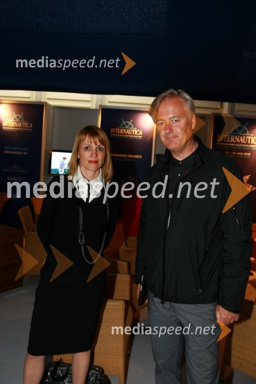 Barbara Uranjek, direktorica marketinga, BMW Group Slovenija in Jurij Korenc, idejni oče in izvršni direktor Internautice15. Internautica 2010, otvoritev