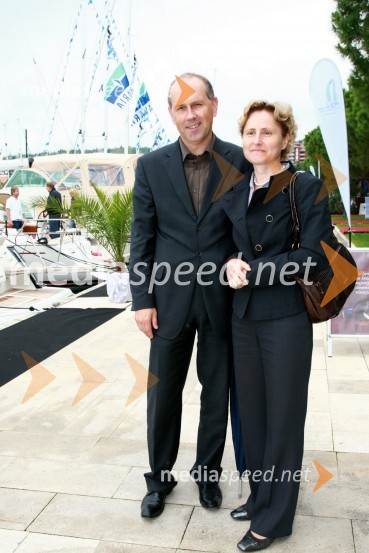 Bojan Petan, predsednik uprave DZS d.d. in soproga Ada15. Internautica 2010, otvoritev