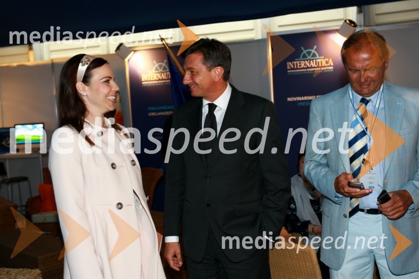 Lorella Flego, povezovalka prireditve, Borut Pahor, predsednik vlade Republike Slovenije in Marjan Božnik, direktor Marine Portorož15. Internautica 2010, otvoritev