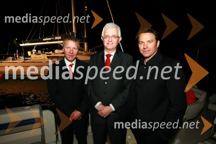Dr. Robert Ferko, predsednik uprave podjetja Elan d.o.o., dr. Pavel Gantar, predsednik Državnega zbora Republike Slovenije in Christian Mayer, nekdanji smučarEkskluzivna predstavitev jadrnic Elan 350 R - Evolution in Elan impression 444 Evolution