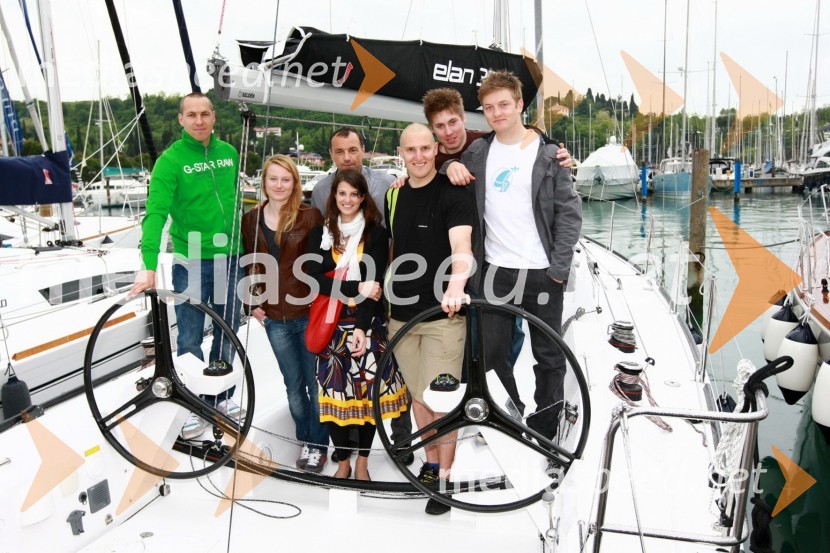 Mitja Valenčič, smučar, Ana Drev, smučarka, Dušan Blažič, vodja tekmovalne ekipe Elan skupine, Ana Jelušič, smučarka, Andrej Šporn, smučar, Matic Skube, smučar in Andrej Križaj, smučar15. Internautica 2010, otvoritev