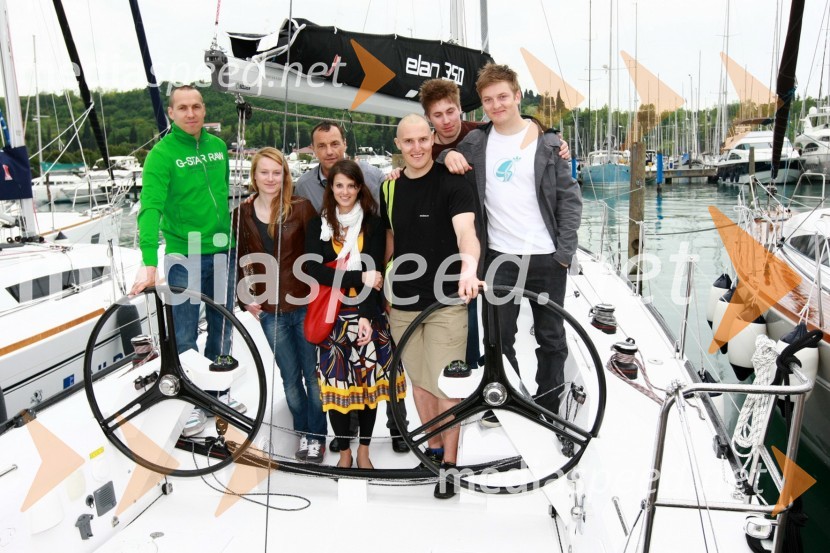 Mitja Valenčič, smučar, Ana Drev, smučarka, Dušan Blažič, vodja tekmovalne ekipe Elan skupine, Ana Jelušič, smučarka, Andrej Šporn, smučar, Matic Skube, smučar in Andrej Križaj, smučar15. Internautica 2010, otvoritev