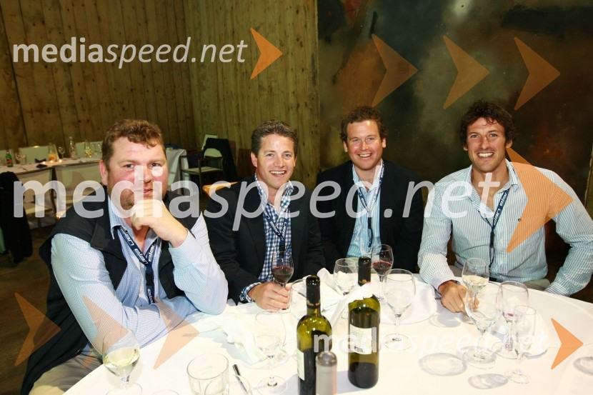 Ekskluzivna predstavitev jadrnic Elan 350 R - Evolution in Elan impression 444 Evolution