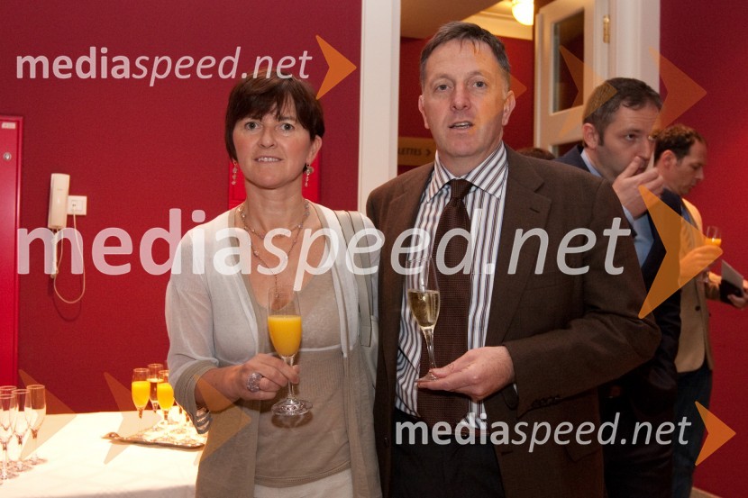 Peter Malalan, Draguljarna Malalan in soproga KarmenUra leta 2010