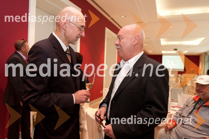 Gregor Drolc, podjetje Kuki in Zdravko Budna, podjetje Budna d.o.o.
Ura leta 2010