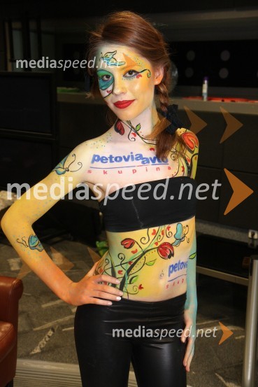 Sanje so večne, modni performans