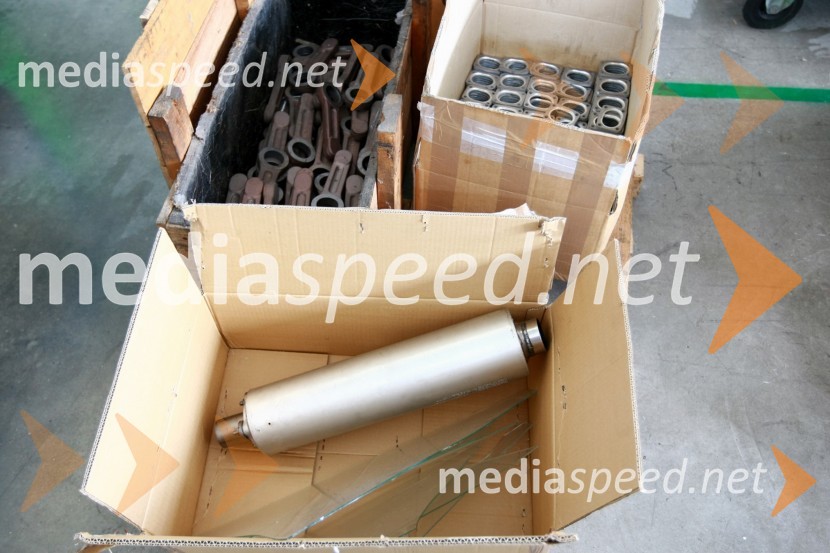 Tovarna za speedway in karting motorjeObisk tovarne za speedway in karting motorje GM