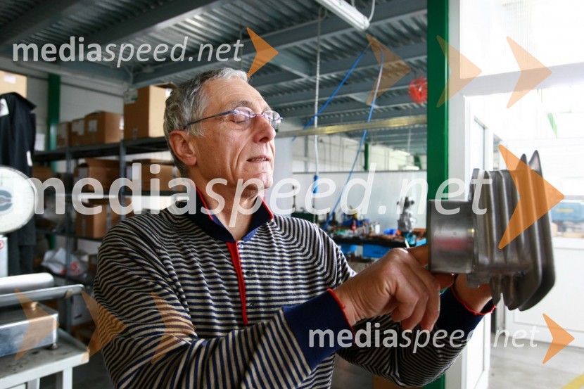 Tovarna za speedway in karting motorjeObisk tovarne za speedway in karting motorje GM