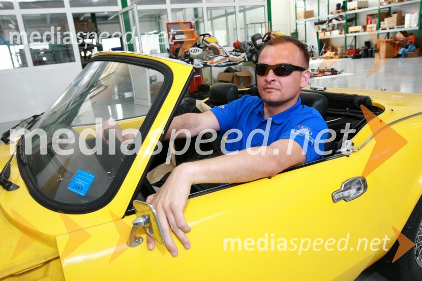 Tovarna za speedway in karting motorjeObisk tovarne za speedway in karting motorje GM