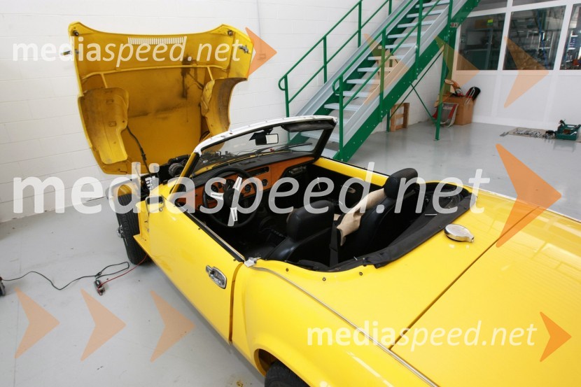 Tovarna za speedway in karting motorjeObisk tovarne za speedway in karting motorje GM