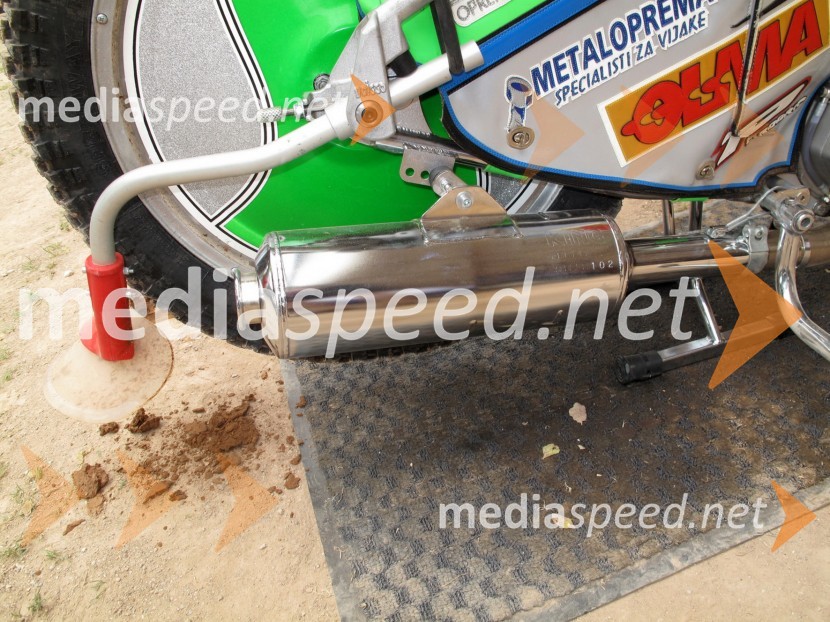 Novi homologirani izpušni sistemi za speedwayNovi homologirani izpušni sistemi za speedway