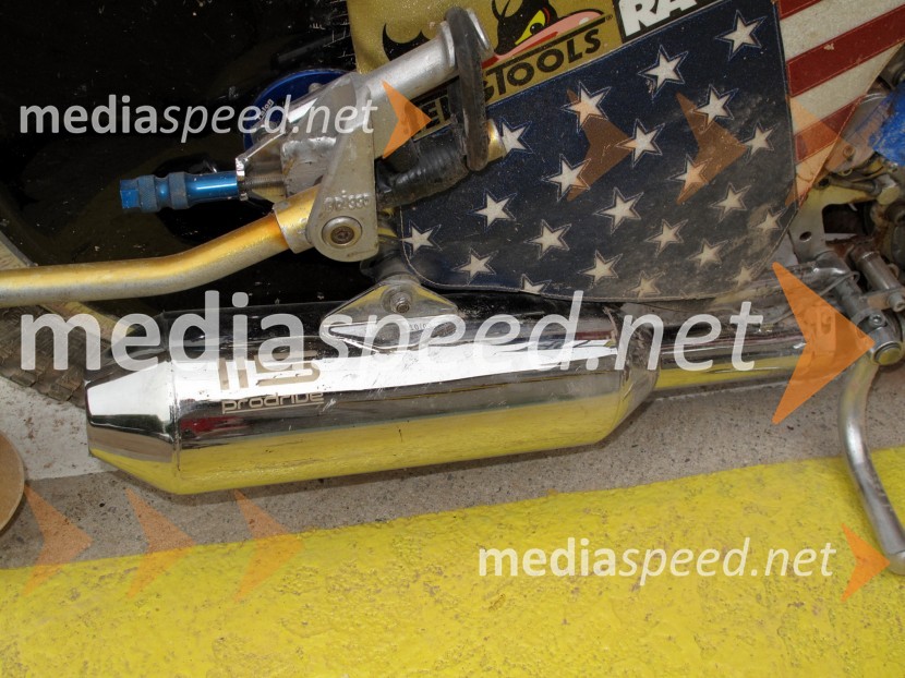 Novi homologirani izpušni sistemi za speedwayNovi homologirani izpušni sistemi za speedway