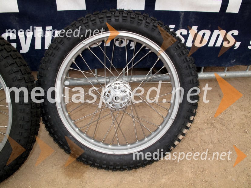 GoldenTyre, nova pnevmatika za speedwayGoldenTyre, nova pnevmatika za speedway