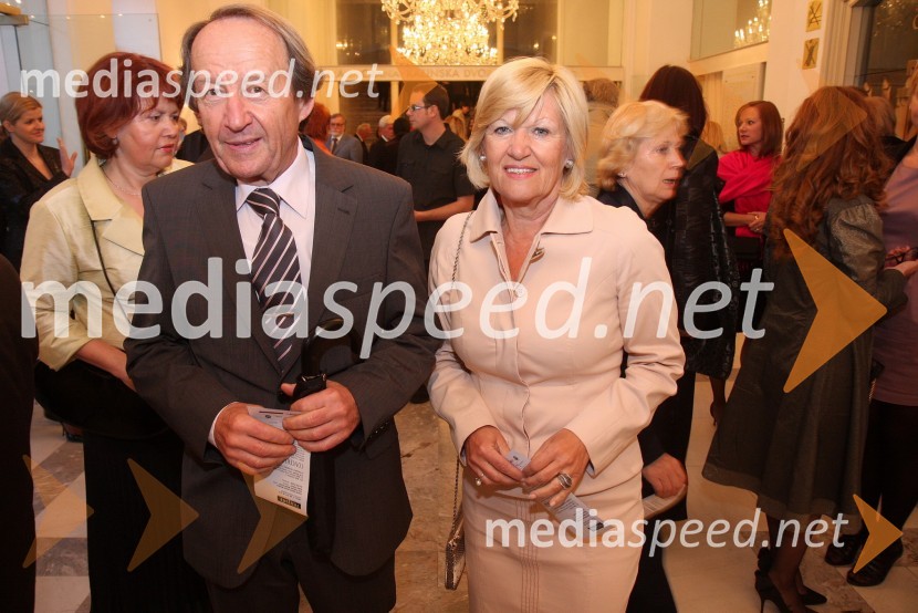 Romana Pajenk, predsednica uprave Probanke in soprog Božidar Pajenk, odvetnikTosca, premiera opere v SNG Maribor