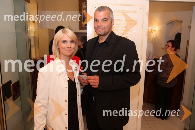 Saša Arsenovič, direktor podjetja S.Oliver SLO in žena Nina Arsenovič, direktorica Mladinskega kulturnega centra MariborTosca, premiera opere v SNG Maribor
