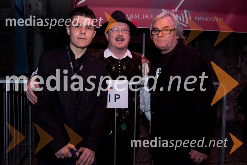 Martin, sin Lada Leskovarja, Tomaž Domicvelj, glasbenik in Lado Leskovar, pevecNa zdravje, finalna oddaja