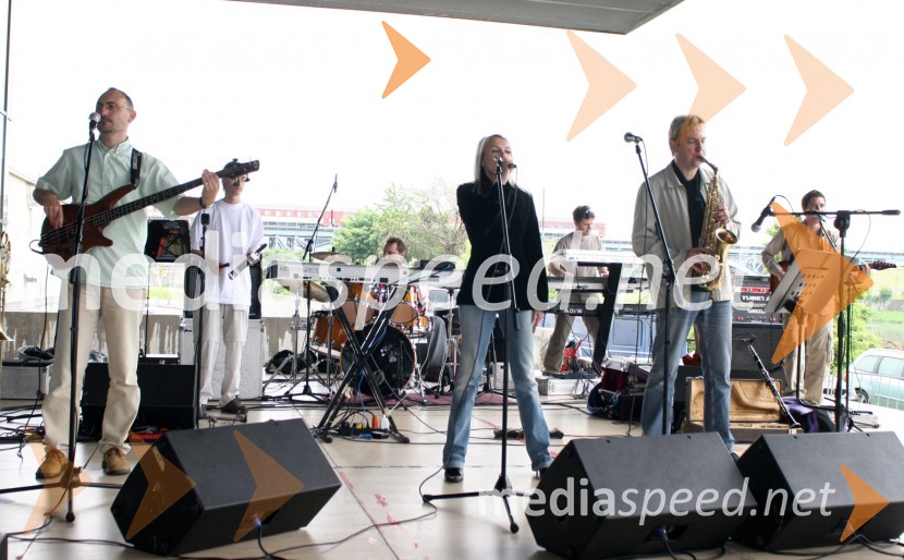 Skupina Avia bandMaturantska parada 2006, Maribor