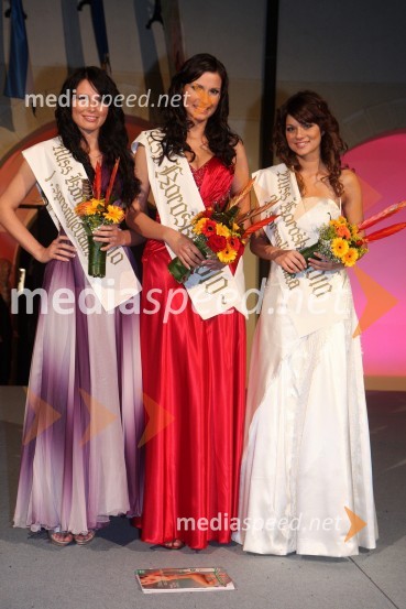 Sandra Adam, prva spremljevalka Miss Koroške 2010, Sandra Skutnik, Miss Koroške 2010 in Tanja Volič, druga spremljevalka Miss Koroške 2010Miss Koroške 2010 je postala Sandra Skutnik