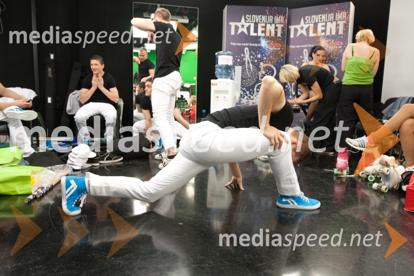 Go BreakersSlovenija ima talent, 4. polfinalna oddaja, novi finalistki sta: Maja Keuc in Tina Drole