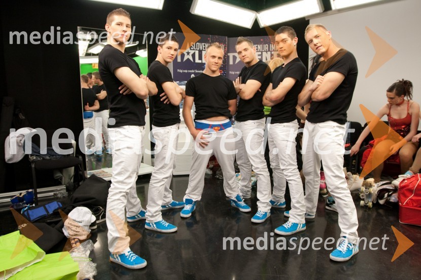 Go BreakersSlovenija ima talent, 4. polfinalna oddaja, novi finalistki sta: Maja Keuc in Tina Drole