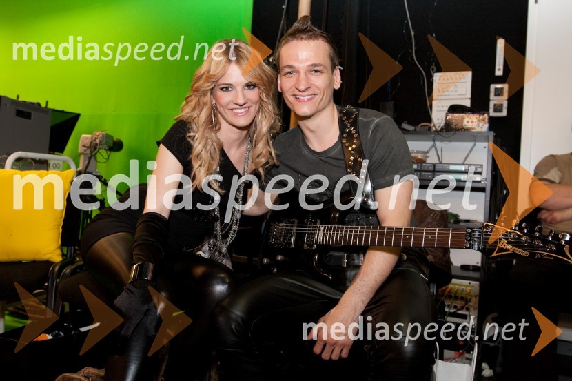 Saša in MihaSlovenija ima talent, 4. polfinalna oddaja, novi finalistki sta: Maja Keuc in Tina Drole