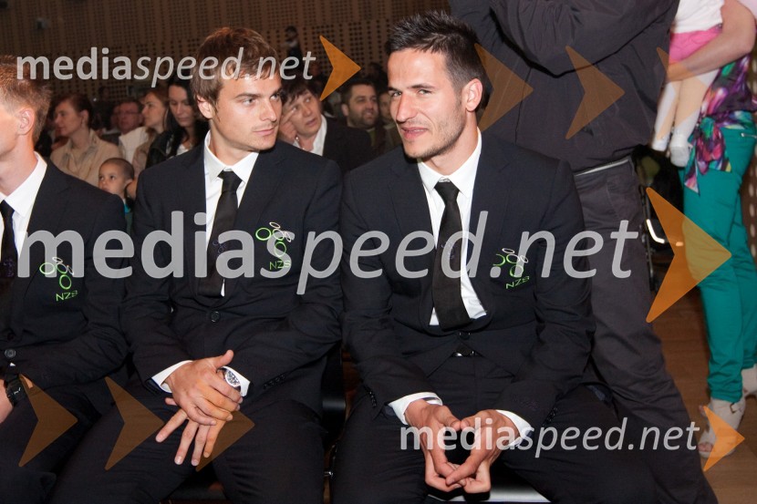 Nejc Pečnik, nogometaš in Zlatan Ljubijankič, nogometašPredstavitev slovenske nogometne reprezentance