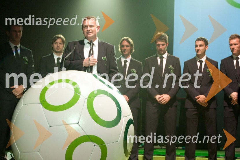 Matjaž Kek, selektor Slovenske nogometne reprezentancePredstavitev slovenske nogometne reprezentance