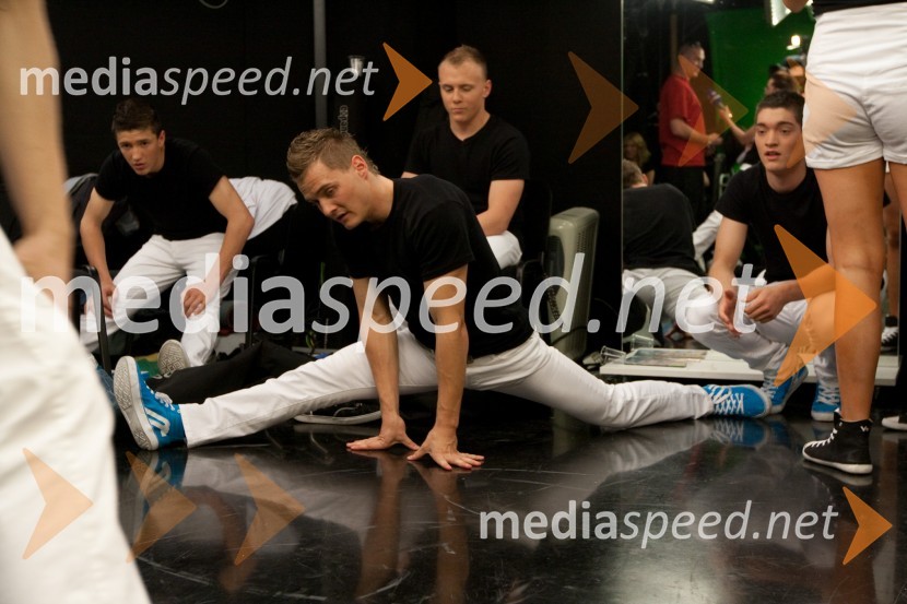 Go BreakersSlovenija ima talent, 4. polfinalna oddaja, novi finalistki sta: Maja Keuc in Tina Drole