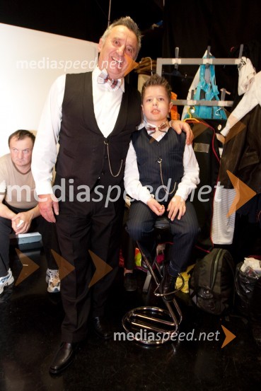 Matija in MatijaSlovenija ima talent, 4. polfinalna oddaja, novi finalistki sta: Maja Keuc in Tina Drole