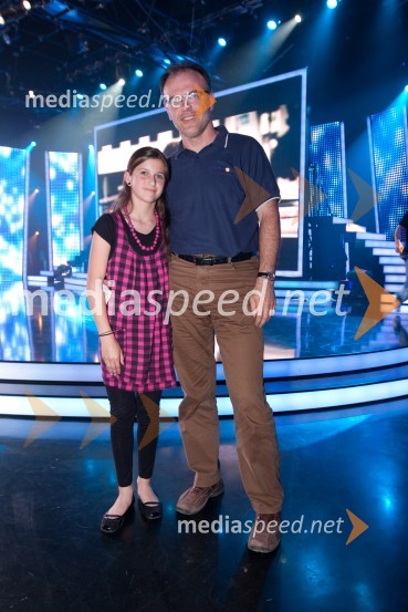 Boris Keuc in hči MojcaSlovenija ima talent, 4. polfinalna oddaja, novi finalistki sta: Maja Keuc in Tina Drole