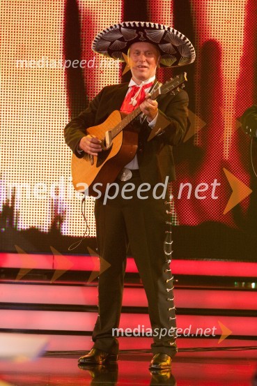 Mariachi La PalomaSlovenija ima talent, 4. polfinalna oddaja, novi finalistki sta: Maja Keuc in Tina Drole