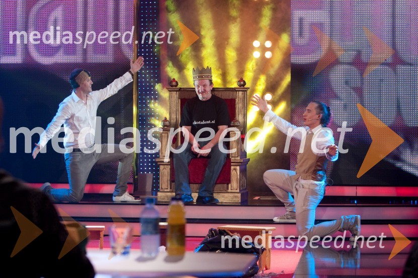 	Peter Poles, voditelj oddaje, Jože Kralj in Vid Valič, voditelj oddajeSlovenija ima talent, 4. polfinalna oddaja, novi finalistki sta: Maja Keuc in Tina Drole