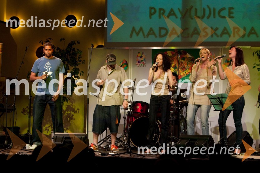Murat & Jose, raperja in skupina KatrinasSolidarnostni koncert za Madagaskar