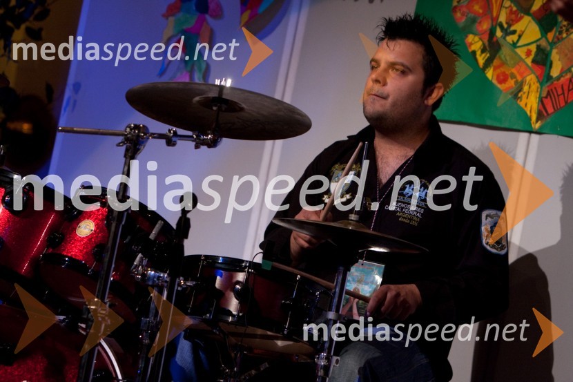 David Morgan, bobnarSolidarnostni koncert za Madagaskar