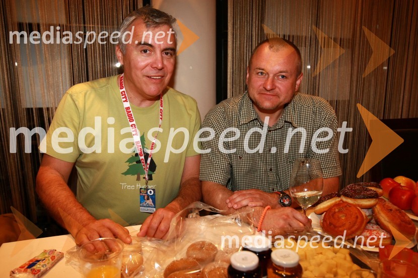 Zoran Predin, glasbenik in Franc Kangler, župan Mestne občine Maribor15. obletnica Radia City, koncert