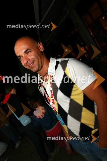 Igor Kenda, lastnik agencije Doberman Creative Company15. obletnica Radia City, koncert