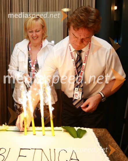 Andreja Ročnik in Mišo Hölbl, direktor in lastnik radia City15. obletnica Radia City, koncert