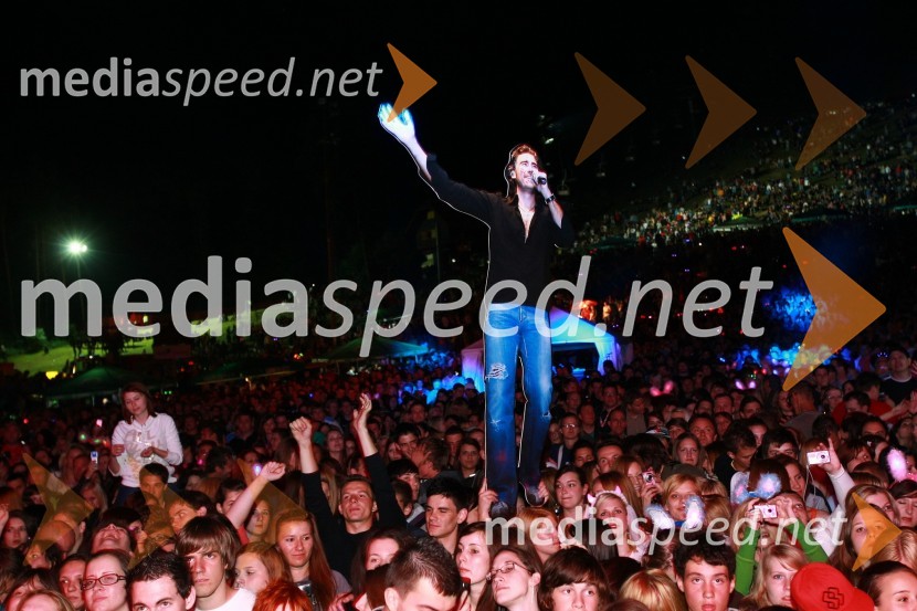 Obiskovalci koncerta15. obletnica Radia City, koncert