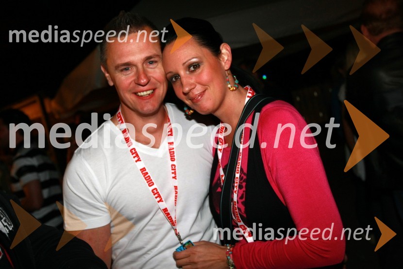 Robi Težak in njegova soproga Julija Težak Ajlec, AJM15. obletnica Radia City, koncert