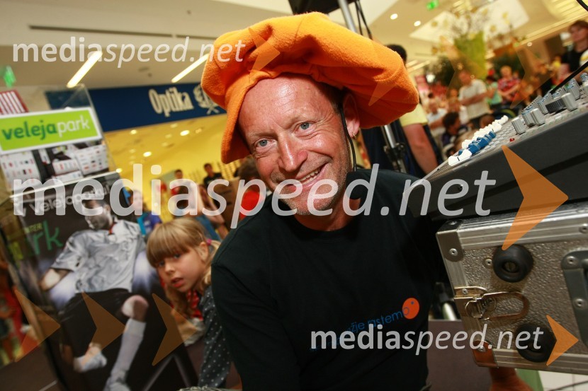 Sten Vilar, igralec in animatorVelejapark, nastop skupine Casanova