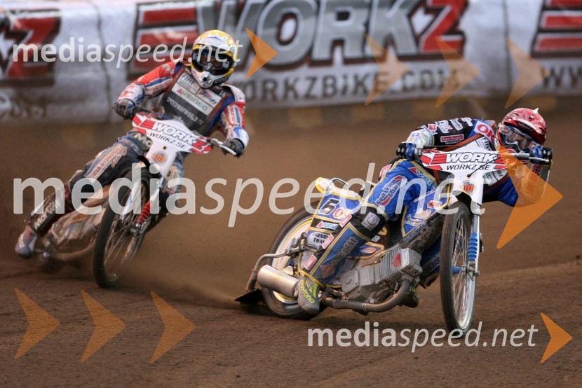 Piotr Protasiewicz (Poljska) in Bjarne Pedersen (Danska)SPEEDWAY GRAND PRIX, VN Švedske 2006, dirka